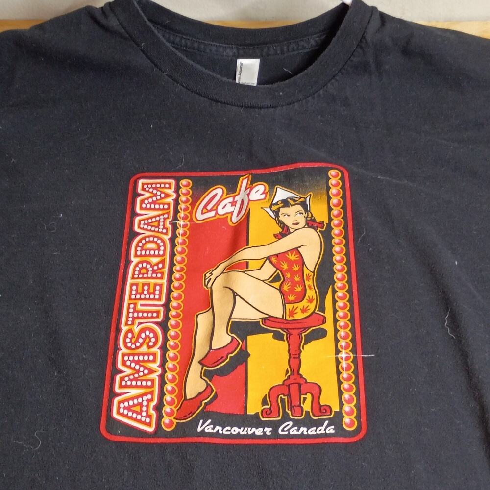 Vintage Y2K T-Shirt Retro Pin Up Girl Cannabis Weed 420 New Amsterdam Cafe Shirt